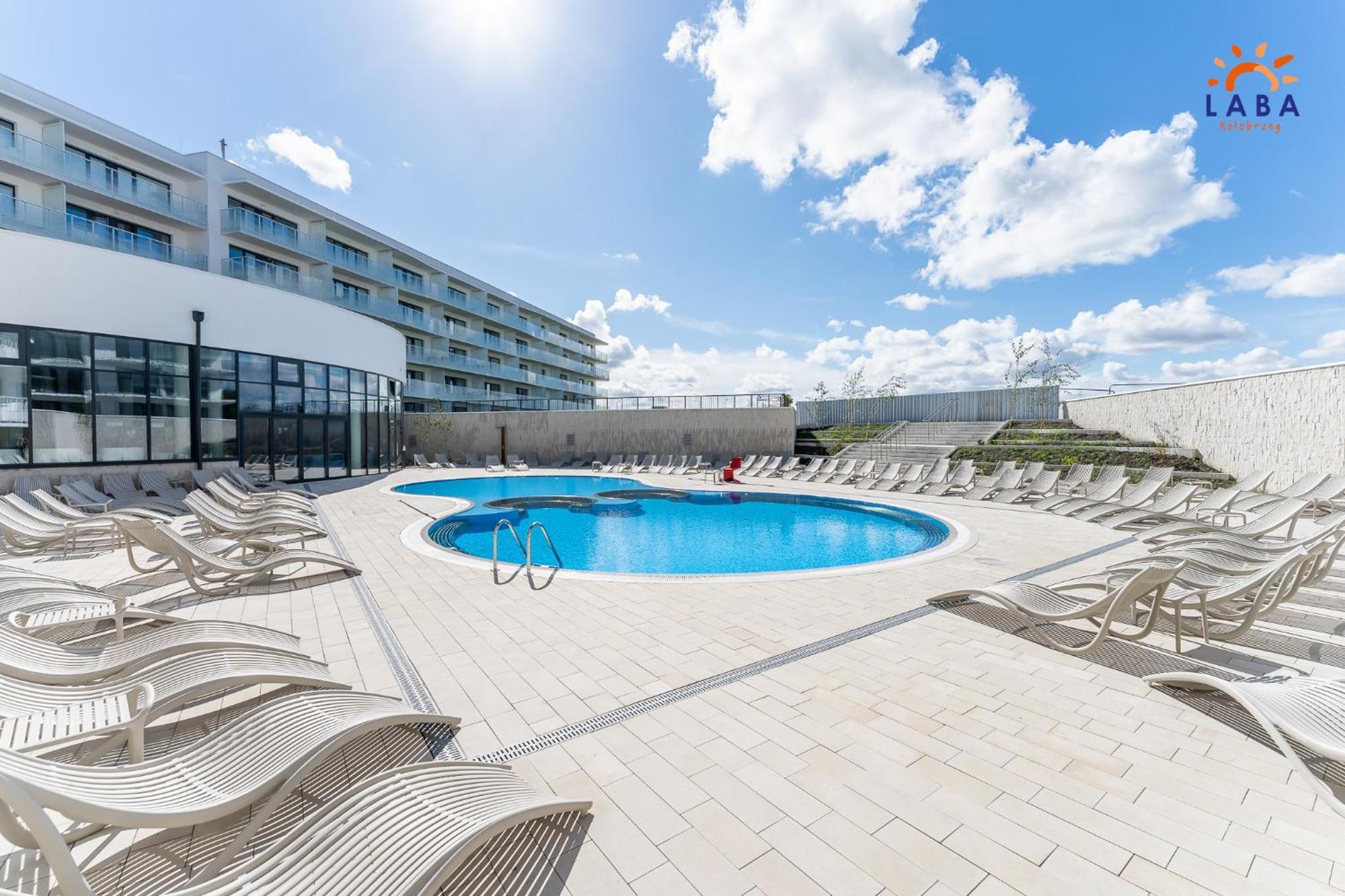 Laba Kolobrzeg Apartamenty Polanki Aqua Parking, Basen W Cenie Exterior foto